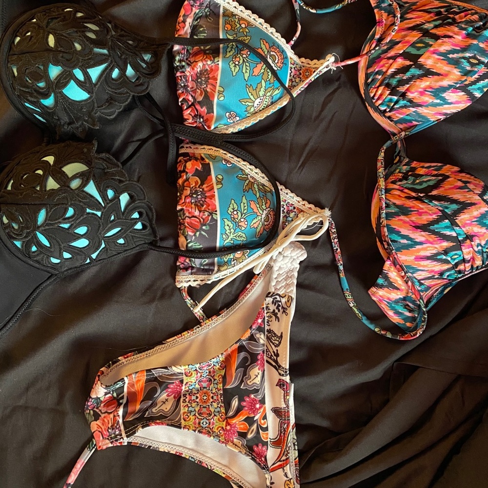 2 bikini tops and one bikini set